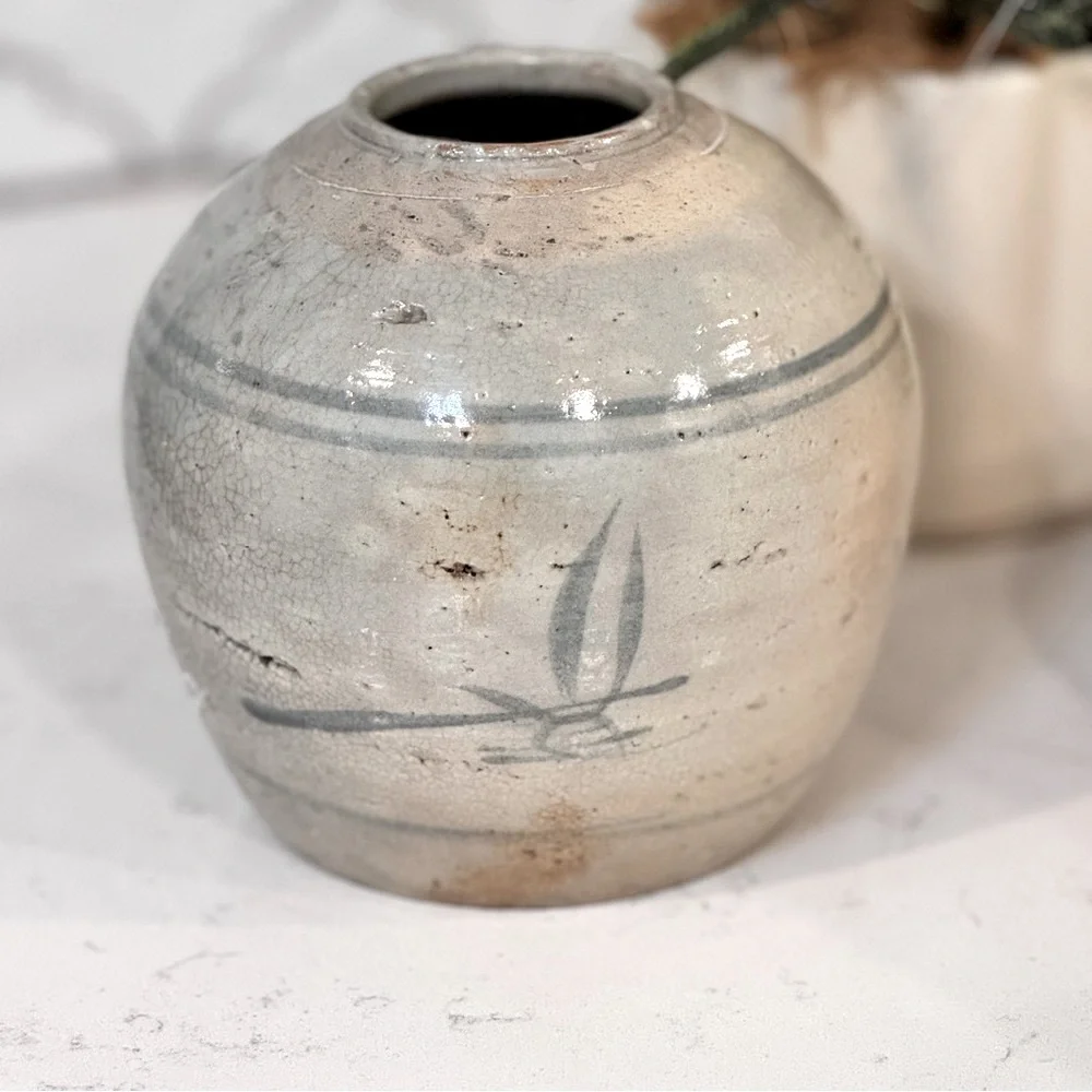Antique Chinese Stoneware 6” Chinoiserie Ginger Jar